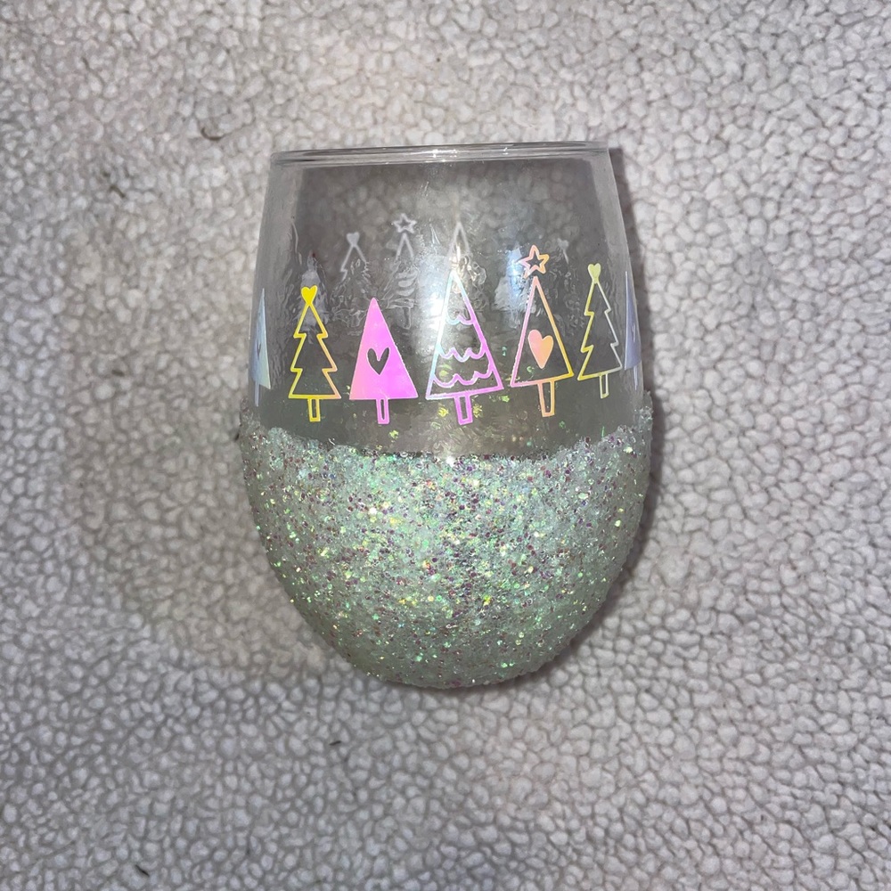 Christmas tree wine glass